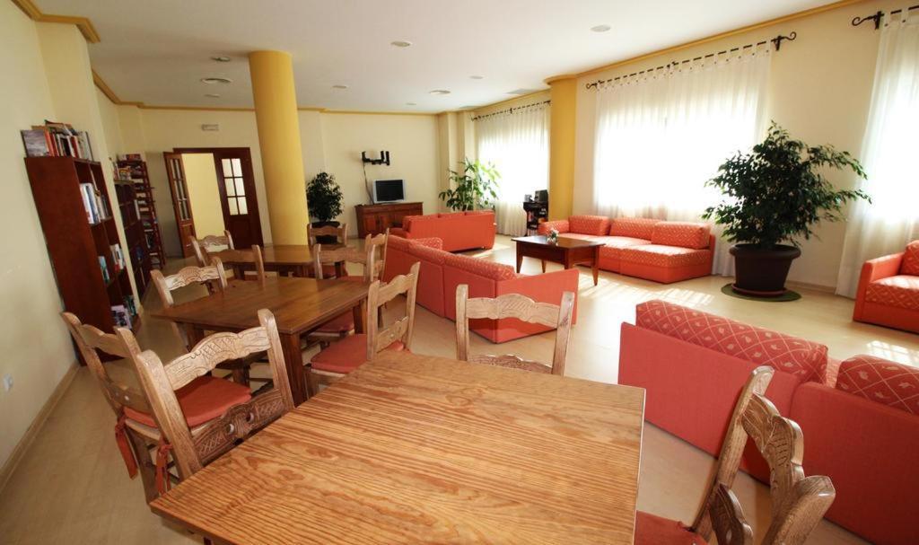 Atico Deluxe Entre Centro Y Playa Salinas Con Terraza, Wifi, Piscina Climatizada, Gym, Sauna Y Garaje -Smart Tv 滨海罗克塔斯 外观 照片